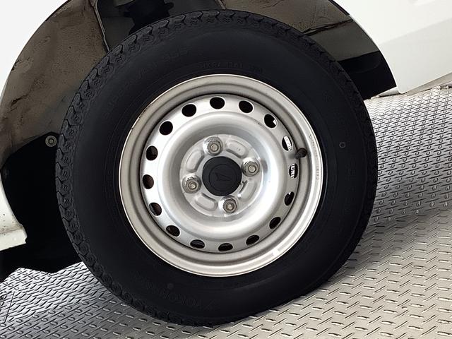 ハイゼットトラックＥＸＴ　５ＭＴ　ＣＤオーディオ　３方開　荷台作業灯　キーレス走行無制限１年保証　ＭＴ車　荷台作業灯　ＣＤオーディオ　３方開　キーレスエントリー　ドアバイザー　ヘッドライトレベライザー　アクセサリーソケット　マニュアルエアコン　パワーウィンドウ　フォグランプ（兵庫県）の中古車