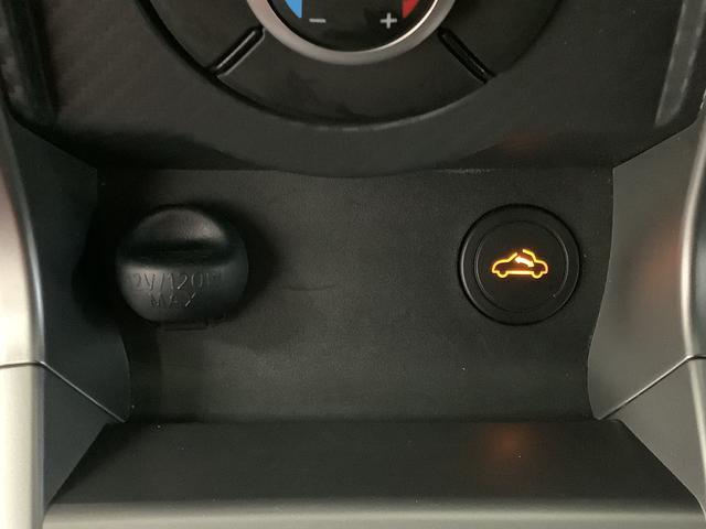 コペンローブ　ターボ　５ＭＴ　ナビ　ドラレコ　シートヒーター走行無制限１年保証　ナビ　シートヒーター　ＭＴ車　ナビ　ドラレコ　ＤＶＤ　ＵＳＢ　Ｂｌｕｅｔｏｏｔｈ　ＬＥＤヘッドライト　プッシュスタート　横滑り防止装置　オートエアコン　１６インチ純正アルミホイール（兵庫県）の中古車