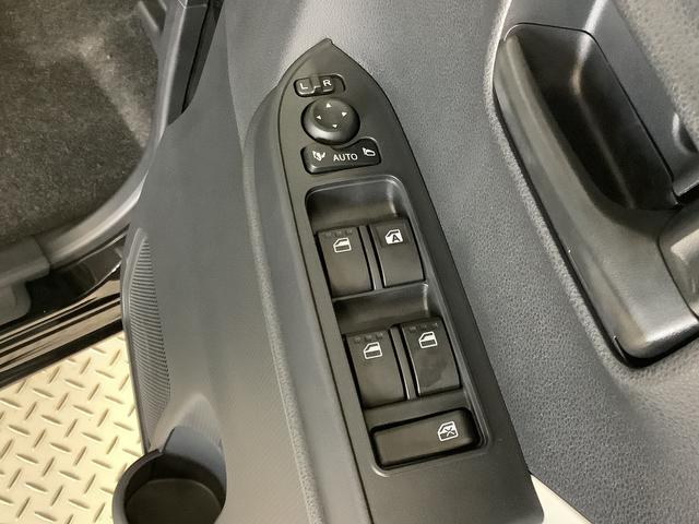 タントＸ　片側電動スライドドア　前席シートヒーター　スマートキー走行無制限１年保証　片側電動スライドドア　前後コーナーセンサー　前席シートヒーター　オートマチックハイビーム　ＬＥＤヘッドライト　オートブレーキホールド　アイドリングストップ　横滑り防止装置（兵庫県）の中古車