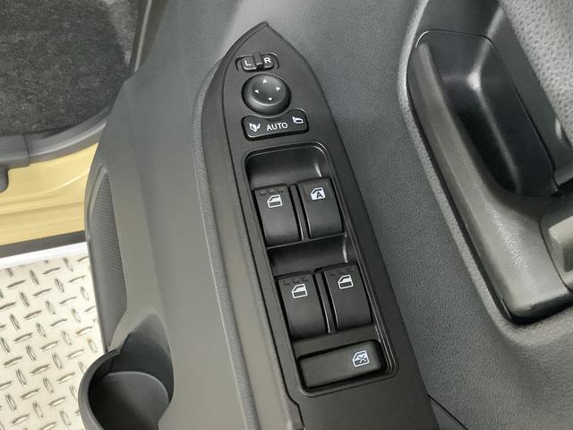 タントファンクロスターボ　両側電動スライド　前後コーナーセンサー走行無制限１年保証　両側電動スライドドア　前後コーナーセンサー　前席シートヒーター　ルーフレール　オートマチックハイビーム　ＬＥＤヘッドライト　オートブレーキホールド　１５インチ純正アルミホイール（兵庫県）の中古車