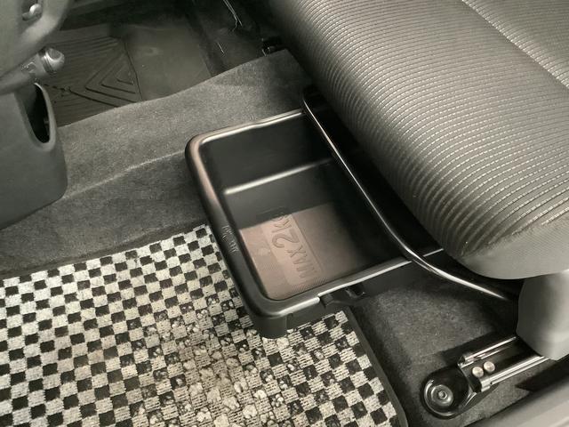 ムーヴカスタム　Ｘリミテッド　ＳＡIII　ワンオーナー　ナビＴＶ１年保証　ワンオーナー　ナビＴＶ　ＤＶＤ　運転席シートヒーター　ＵＳＢ　Ｂｌｕｅｔｏｏｔｈ　オートマチックハイビーム　ＬＥＤヘッドライト　横滑り防止装置　スマートキー　１４インチ純正アルミホイール（兵庫県）の中古車