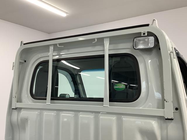 ハイゼットトラックスタンダード　農用スペシャルＳＡIIIｔ　４ＷＤ　５速ＭＴ走行無制限１年保証　ＭＴ車　荷台マット　４ＷＤ　３方開　荷台作業灯　ゲートプロテクター　横滑り防止装置　デフロック　マニュアルエアコン　アクセサリーソケット　スペアタイヤ　ラジオ　スマートアシスト（兵庫県）の中古車