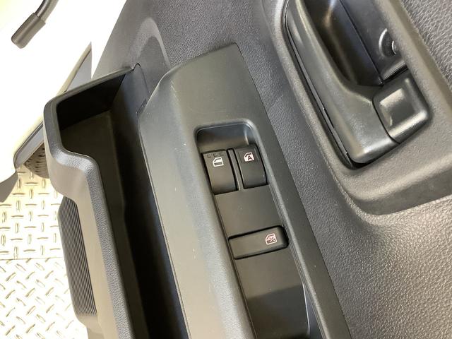 ハイゼットカーゴＤＸ　ＣＶＴ　前後コーナーセンサー　ラジオ　両側スライドドア走行無制限１年保証　前後コーナーセンサー　ＣＶＴ車　オートマチックハイビーム　キーレスエントリー　アイドリングストップ　横滑り防止装置　オートライト　ヘッドライトレベライザー　パワーウィンドウ　ラジオ（兵庫県）の中古車