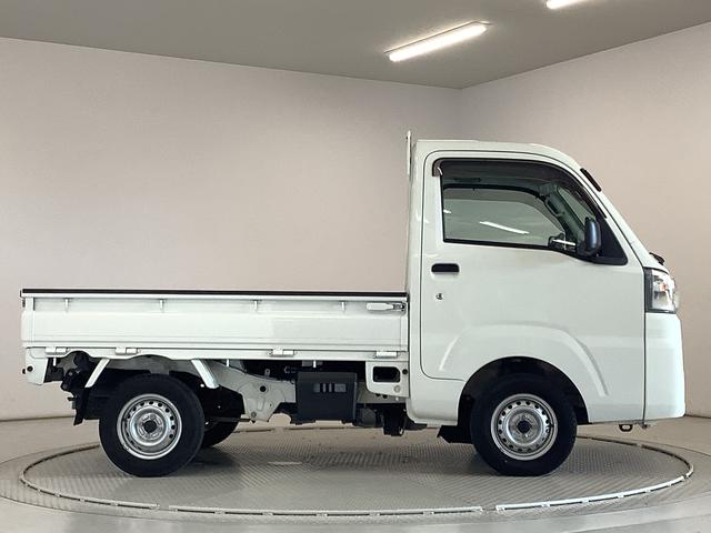 ハイゼットトラックスタンダードＳＡIIIｔ　４ＷＤ　５ＭＴ　ＬＥＤヘッドライト走行無制限１年保証　４ＷＤ　バックソナー　ＭＴ車　３方開　ゲートプロテクター　荷台マット　ＬＥＤヘッドライト　横滑り防止装置　オートライト　ドアバイザー　ヘッドライトレベライザー　ラジオ　スペアタイヤ（兵庫県）の中古車