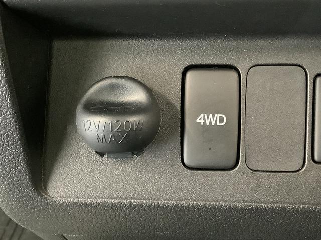 ハイゼットトラックスタンダードＳＡIIIｔ　４ＷＤ　５ＭＴ　ＬＥＤヘッドライト走行無制限１年保証　４ＷＤ　バックソナー　ＭＴ車　３方開　ゲートプロテクター　荷台マット　ＬＥＤヘッドライト　横滑り防止装置　オートライト　ドアバイザー　ヘッドライトレベライザー　ラジオ　スペアタイヤ（兵庫県）の中古車