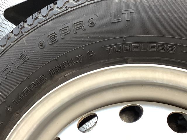 ハイゼットトラックスタンダードＳＡIIIｔ　４ＷＤ　５ＭＴ　ＬＥＤヘッドライト走行無制限１年保証　４ＷＤ　バックソナー　ＭＴ車　３方開　ゲートプロテクター　荷台マット　ＬＥＤヘッドライト　横滑り防止装置　オートライト　ドアバイザー　ヘッドライトレベライザー　ラジオ　スペアタイヤ（兵庫県）の中古車
