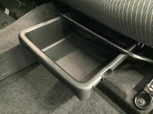 ムーヴカスタムＸ２０ｔｈアニバサリーゴールドＥＤ　ＳＡII　ナビ１年保証　ナビＴＶ　ＥＴＣ　バックカメラ　ＤＶＤ　Ｂｌｕｅｔｏｏｔｈ　ＬＥＤヘッドライト　プッシュスタート　アイドリングストップ　横滑り防止装置　オートライト　特別仕様車　１６インチアルミホイール（兵庫県）の中古車