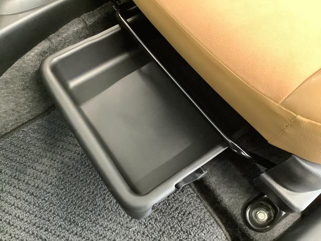 ミラジーノプレミアムＸ　ワンオーナー　ナビＴＶ　ＭＯＭＯステ　１４ＡＷ走行無制限１年保証　ワンオーナー　ＤＶＤ　ナビＴＶ　オートエアコン　ドアバイザー　ヘッドライトレベライザー　電動格納ドアミラー　アクセサリーソケット　ＭＯＭＯステアリング　１４インチ純正アルミホイール（兵庫県）の中古車