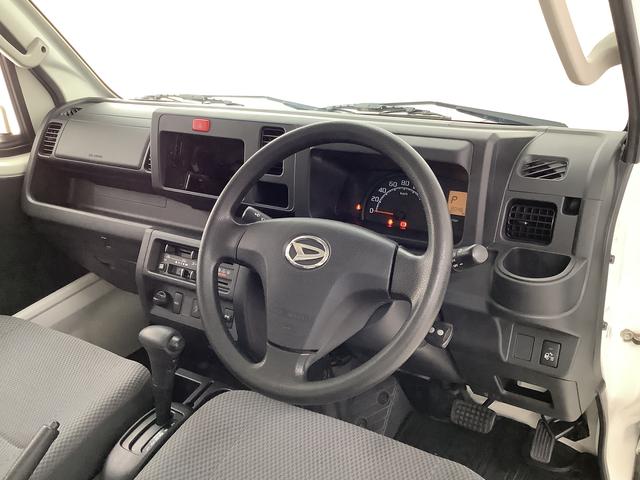 ハイゼットトラックジャンボＳＡIIIｔ　４ＷＤ　ＡＴ車　ＬＥＤヘッドライト走行無制限１年保証　ＬＥＤヘッドライト　ＡＴ車　４ＷＤ　３方開　荷台作業灯　ゲートプロテクター　キーレスエントリー　横滑り防止装置　マニュアルエアコン　パワーウィンドウ　スペアタイヤ　スマートアシスト（兵庫県）の中古車