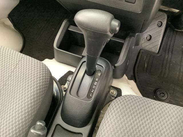 ハイゼットトラックジャンボＳＡIIIｔ　４ＷＤ　ＡＴ車　ＬＥＤヘッドライト走行無制限１年保証　ＬＥＤヘッドライト　ＡＴ車　４ＷＤ　３方開　荷台作業灯　ゲートプロテクター　キーレスエントリー　横滑り防止装置　マニュアルエアコン　パワーウィンドウ　スペアタイヤ　スマートアシスト（兵庫県）の中古車