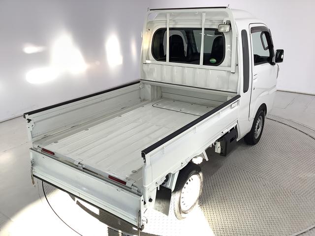 ハイゼットトラックジャンボＳＡIIIｔ　４ＷＤ　ＡＴ車　ＬＥＤヘッドライト走行無制限１年保証　ＬＥＤヘッドライト　ＡＴ車　４ＷＤ　３方開　荷台作業灯　ゲートプロテクター　キーレスエントリー　横滑り防止装置　マニュアルエアコン　パワーウィンドウ　スペアタイヤ　スマートアシスト（兵庫県）の中古車