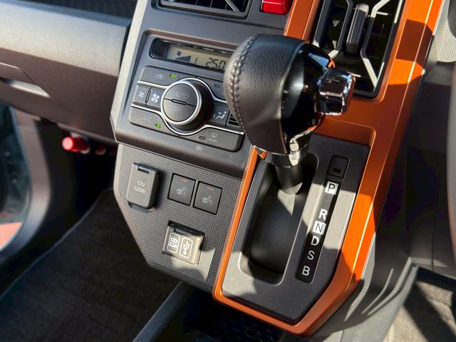 タフトGターボ ディスプレイオーディオ 全周囲カメラ ETC走行無制限1年保証 前後コーナーセンサー ワンオーナー ディスプレイオーディオ 全周囲カメラ シートヒーター ETC アダプティブクルーズコントロール LEDヘッドライト 15インチ純正アルミホイール(兵庫県)の中古車