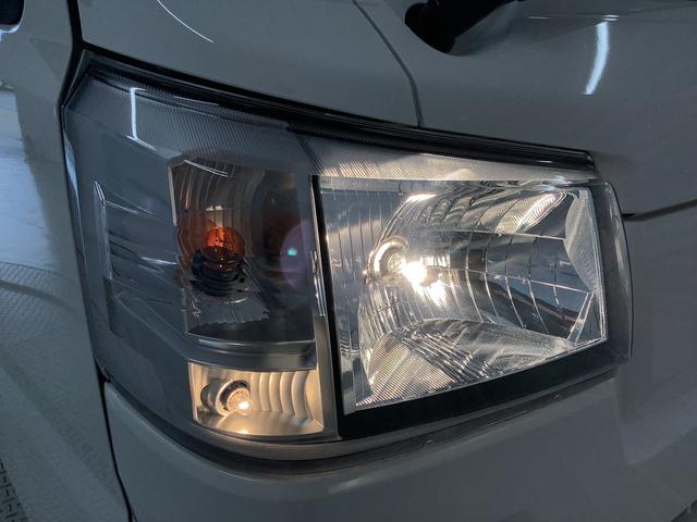ハイゼットトラックスタンダード　ＣＶＴ車　前後コーナーセンサー　荷台マット走行無制限１年保証　前後コーナーセンサー　ＣＶＴ　３方開　荷台マット　オートマチックハイビーム　アイドリングストップ　横滑り防止装置　ヘッドライトレベライザー　アクセサリーソケット　ラジオ（兵庫県）の中古車