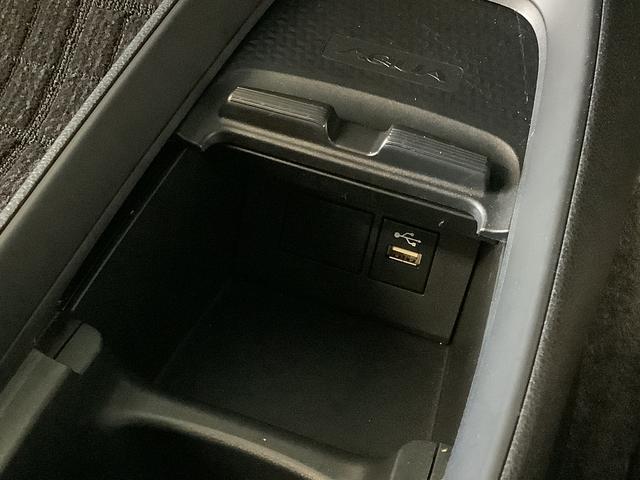アクアＸ　１オーナー　ナビ　ＥＴＣ　バックカメラ　ＡＣ１００Ｖ電源１年保証　ワンオーナー　ＡＣ１００Ｖ電源　純正ナビ　ＥＴＣ　バックカメラ　衝突軽減ブレーキ　アダプティブクルーズコントロール　ＵＳＢ　Ｂｌｕｅｔｏｏｔｈ　オートマチックハイビーム　ＬＥＤヘッドライト（兵庫県）の中古車