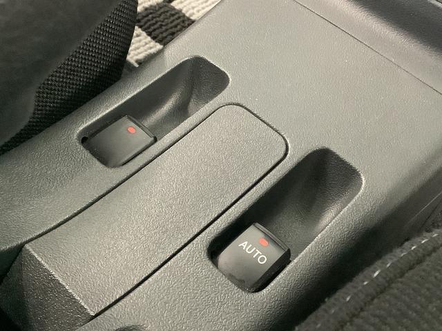 コペンローブ　ターボ　ワンオーナー　ＣＶＴ　ナビ　リアスポイラー１年保証　ワンオーナー　ナビＴＶ　ＥＴＣ　Ｄスポーツマフラー　Ｄスポーツリアスポイラー　ＣＶＴ車　シートヒーター　Ｂｌｕｅｔｏｏｔｈ　ＬＥＤヘッドライト　プッシュスタート　１６インチ純正アルミホイール（兵庫県）の中古車