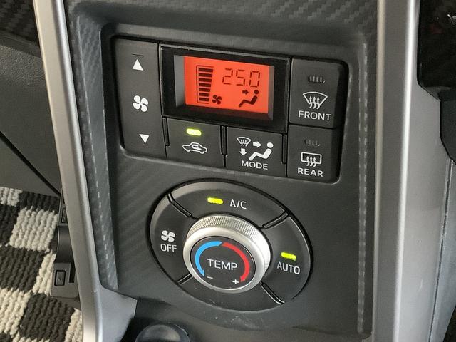 コペンローブ　ターボ　ワンオーナー　ＣＶＴ　ナビ　リアスポイラー１年保証　ワンオーナー　ナビＴＶ　ＥＴＣ　Ｄスポーツマフラー　Ｄスポーツリアスポイラー　ＣＶＴ車　シートヒーター　Ｂｌｕｅｔｏｏｔｈ　ＬＥＤヘッドライト　プッシュスタート　１６インチ純正アルミホイール（兵庫県）の中古車