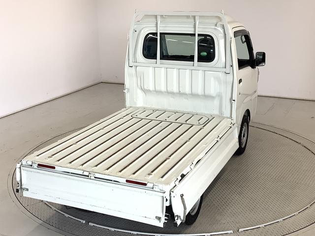 ハイゼットトラックハイルーフＳＡIIIｔ　５ＭＴ　３方開　横滑り防止装置走行無制限１年保証　ＭＴ車　ハイルーフ　３方開　横滑り防止装置　ヘッドライトレベライザー　アクセサリーソケット　マニュアルエアコン　ラジオ　スペアタイヤ　パッテリーカバー　オーバーヘッドコンソール（兵庫県）の中古車