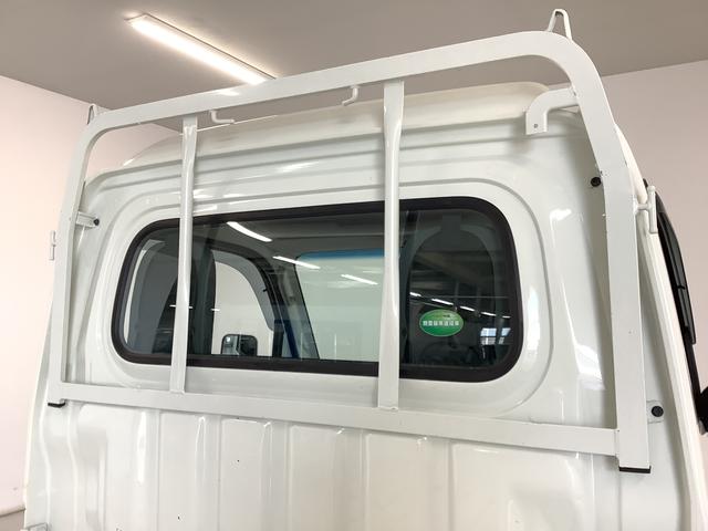ハイゼットトラックハイルーフＳＡIIIｔ　５ＭＴ　３方開　横滑り防止装置走行無制限１年保証　ＭＴ車　ハイルーフ　３方開　横滑り防止装置　ヘッドライトレベライザー　アクセサリーソケット　マニュアルエアコン　ラジオ　スペアタイヤ　パッテリーカバー　オーバーヘッドコンソール（兵庫県）の中古車