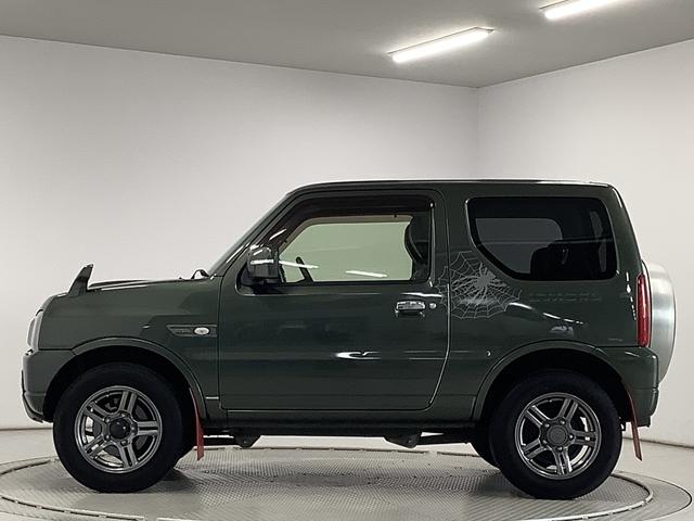 ジムニーランドベンチャー　ターボ　４ＷＤ　雹害車両　４ＡＴ　ナビＴＶ雹害車両　１年保証　４ＷＤ　ＡＴ　ＥＴＣ　ナビＴＶ　運転席シートヒーター　ＤＶＤ　ＵＳＢ　Ｂｌｕｅｔｏｏｔｈ　ドアバイザー　ヘッドライトレベライザー　電動格納ドアミラー　１６インチアルミホイール（兵庫県）の中古車