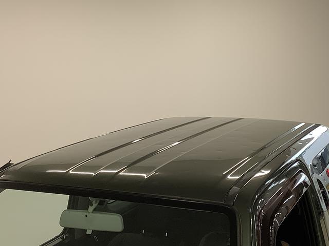 ジムニーランドベンチャー　ターボ　４ＷＤ　雹害車両　４ＡＴ　ナビＴＶ雹害車両　１年保証　４ＷＤ　ＡＴ　ＥＴＣ　ナビＴＶ　運転席シートヒーター　ＤＶＤ　ＵＳＢ　Ｂｌｕｅｔｏｏｔｈ　ドアバイザー　ヘッドライトレベライザー　電動格納ドアミラー　１６インチアルミホイール（兵庫県）の中古車