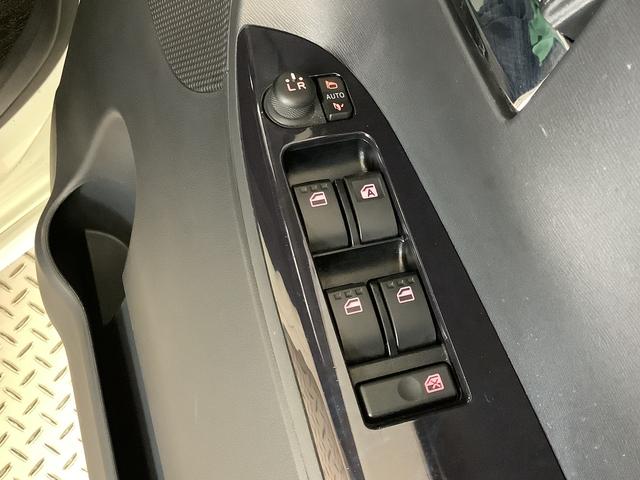 タントカスタムＲＳ　トップエディションＳＡIII　ターボ　雹害車両雹害車両　１年保証　ナビＴＶ　ドラレコ　ＥＴＣ　バックカメラ　両側電動スライドドア　運転席シートヒーター　リアコーナーセンサー　ＵＳＢ　Ｂｌｕｅｔｏｏｔｈ　スマートキー　１４インチ純正アルミホイール（兵庫県）の中古車