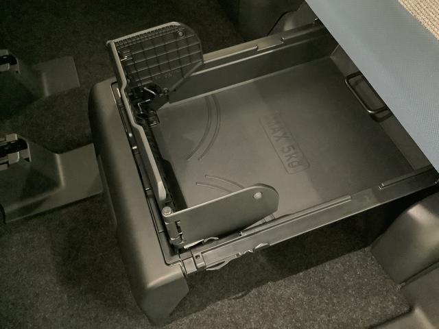 ムーヴキャンバスストライプスＧ　両側電動スライドドア　前後コーナーセンサー走行無制限１年保証　両側電動スライドドア　前後コーナーセンサー　前席シートヒーター　ホッとカップホルダー　オートマチックハイビーム　ＬＥＤヘッドライト　横滑り防止装置　スマートキー　置きラクボックス（兵庫県）の中古車