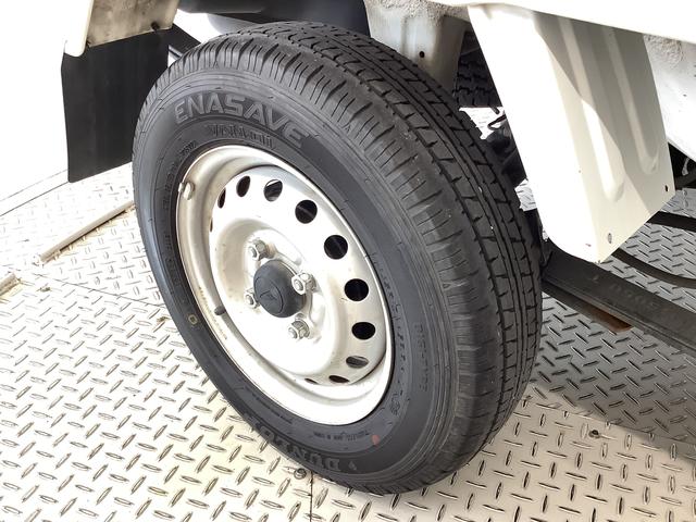 ハイゼットトラックスタンダードＳＡIIIｔ　４ＷＤ　ＡＴ　ワンオーナー　３方開走行無制限１年保証　ゲートプロテクター　４ＷＤ　ＡＴ車　ワンオーナー　３方開　横滑り防止装置　ドアバイザー　ヘッドライトレベライザー　マニュアルエアコン　アクセサリーソケット　スペアタイヤ　スマアシ（兵庫県）の中古車