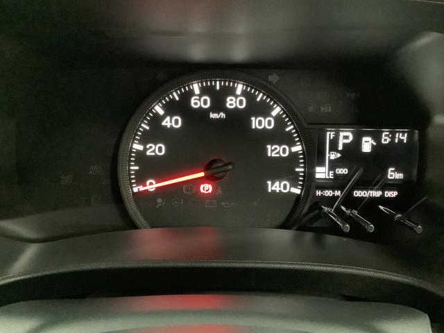 ハイゼットカーゴＤＸ　ＣＶＴ　前後コーナーセンサー　ラジオ　両側スライドドア走行無制限１年保証　前後コーナーセンサー　ＣＶＴ車　オートマチックハイビーム　キーレスエントリー　アイドリングストップ　横滑り防止装置　オートライト　ヘッドライトレベライザー　パワーウィンドウ　ラジオ（兵庫県）の中古車