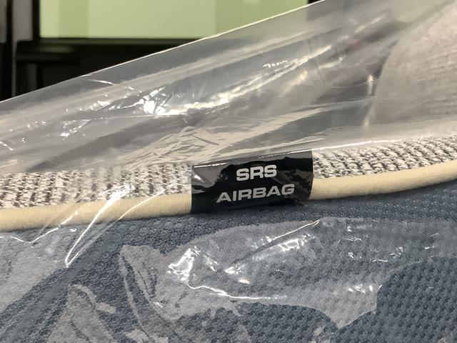 ムーヴキャンバスストライプスＧ　両側電動スライドドア　前後コーナーセンサー走行無制限１年保証　両側電動スライドドア　前後コーナーセンサー　前席シートヒーター　ホッとカップホルダー　オートマチックハイビーム　ＬＥＤヘッドライト　横滑り防止装置　スマートキー　置きラクボックス（兵庫県）の中古車