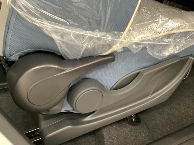 ムーヴキャンバスストライプスＧ　両側電動スライドドア　前後コーナーセンサー走行無制限１年保証　両側電動スライドドア　前後コーナーセンサー　前席シートヒーター　ホッとカップホルダー　オートマチックハイビーム　ＬＥＤヘッドライト　横滑り防止装置　スマートキー　置きラクボックス（兵庫県）の中古車