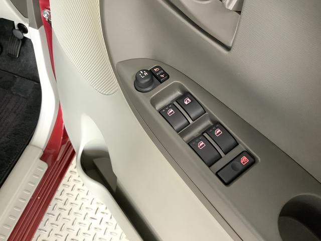 タントＸ　福祉車両　ワンオーナー　ナビＴＶ　ＥＴＣ　バックカメラ１年保証　福祉車輌　ワンオーナー　ＥＴＣ　ナビＴＶ　バックカメラ　片側電動スライドドア　ＤＶＤ　ＵＳＢ　　Ｂｌｕｅｔｏｏｔｈ　プッシュスタート　アイドリングストップ　横滑り防止装置　電動ウインチ（兵庫県）の中古車