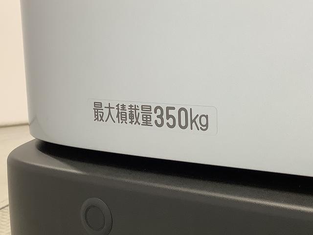 ハイゼットカーゴＤＸ　ＣＶＴ　前後コーナーセンサー　ラジオ　両側スライドドア走行無制限１年保証　前後コーナーセンサー　ＣＶＴ車　オートマチックハイビーム　アイドリングストップ　キーレスエントリー　横滑り防止装置　オートライト　ヘッドライトレベライザー　パワーウィンドウ　ラジオ（兵庫県）の中古車