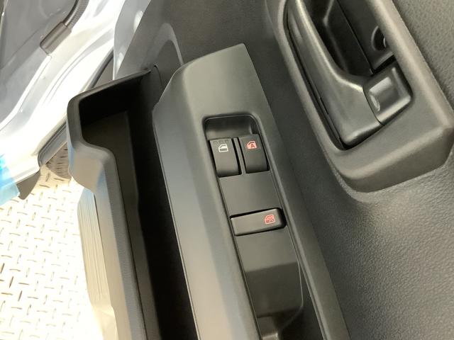 ハイゼットカーゴＤＸ　ＣＶＴ　前後コーナーセンサー　ラジオ　両側スライドドア走行無制限１年保証　前後コーナーセンサー　ＣＶＴ車　オートマチックハイビーム　アイドリングストップ　キーレスエントリー　横滑り防止装置　オートライト　ヘッドライトレベライザー　パワーウィンドウ　ラジオ（兵庫県）の中古車