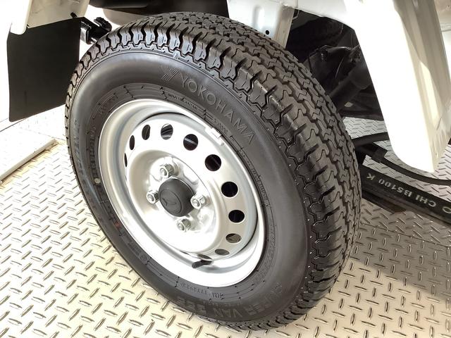 ハイゼットトラックスタンダード　４ＷＤ　ＣＶＴ　ワンオーナー　コーナーセンサー走行無制限１年保証　ワンオーナー　４ＷＤ　ＣＶＴ車　前後コーナーセンサー　３方開　アイドリングストップ　横滑り防止装置　オートライト　ヘッドライトレベライザー　アクセサリーソケット　スペアタイヤ（兵庫県）の中古車