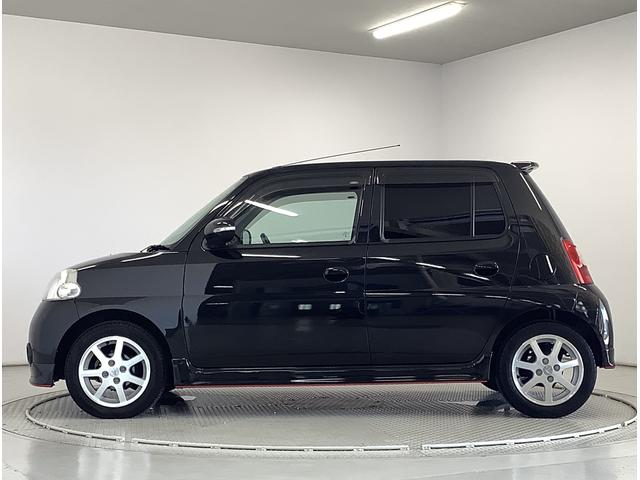 エッセカスタム　４ＡＴ　ＥＴＣ　キーレスエントリー　タコメーター走行無制限１年保証　キーレスエントリー　ＡＴ車　ＥＴＣ　純正エアロパーツ　タコメーター　ドアバイザー　ヘッドライトレベライザー　電動格納ドアミラー　フォグランプ　１４インチ純正アルミホイール（兵庫県）の中古車