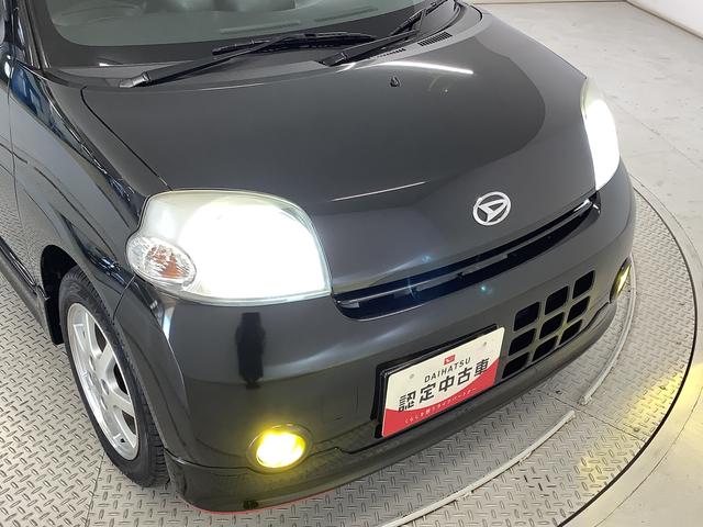 エッセカスタム　４ＡＴ　ＥＴＣ　キーレスエントリー　タコメーター走行無制限１年保証　キーレスエントリー　ＡＴ車　ＥＴＣ　純正エアロパーツ　タコメーター　ドアバイザー　ヘッドライトレベライザー　電動格納ドアミラー　フォグランプ　１４インチ純正アルミホイール（兵庫県）の中古車
