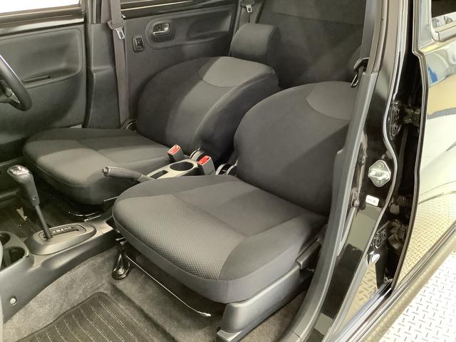 エッセカスタム　４ＡＴ　ＥＴＣ　キーレスエントリー　タコメーター走行無制限１年保証　キーレスエントリー　ＡＴ車　ＥＴＣ　純正エアロパーツ　タコメーター　ドアバイザー　ヘッドライトレベライザー　電動格納ドアミラー　フォグランプ　１４インチ純正アルミホイール（兵庫県）の中古車