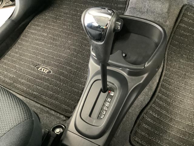 エッセカスタム　４ＡＴ　ＥＴＣ　キーレスエントリー　タコメーター走行無制限１年保証　キーレスエントリー　ＡＴ車　ＥＴＣ　純正エアロパーツ　タコメーター　ドアバイザー　ヘッドライトレベライザー　電動格納ドアミラー　フォグランプ　１４インチ純正アルミホイール（兵庫県）の中古車