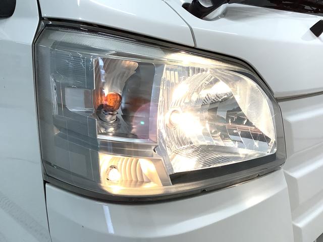 ハイゼットトラックスタンダード　５ＭＴ　３方開　ゲートプロテクター　ラジオ走行無制限１年保証　ゲートプロテクター　ＭＴ車　３方開　ヘッドライトレベライザー　アクセサリーソケット　マニュアルエアコン　ラジオ　バッテリーカバー　パワーステアリング　インフォメーションディスプレイ（兵庫県）の中古車