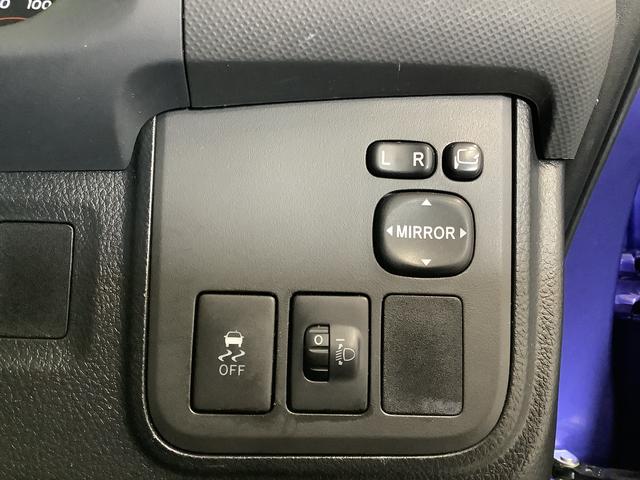 ウィッシュ１．８Ｘ　ワンオーナー　ナビＴＶ　ＥＴＣ　バックカメラ１年保証　ワンオーナー　ナビＴＶ　ＥＴＣ　バックカメラ　Ｂｌｕｅｔｏｏｔｈ　キーレスエントリー　横滑り防止装置　オートエアコン　ドアバイザー　７人乗り　スタッドレスタイヤ４本付き（兵庫県）の中古車