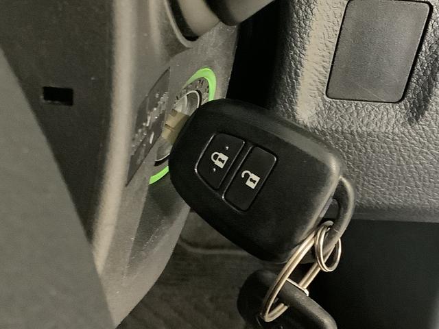 ウィッシュ１．８Ｘ　ワンオーナー　ナビＴＶ　ＥＴＣ　バックカメラ１年保証　ワンオーナー　ナビＴＶ　ＥＴＣ　バックカメラ　Ｂｌｕｅｔｏｏｔｈ　キーレスエントリー　横滑り防止装置　オートエアコン　ドアバイザー　７人乗り　スタッドレスタイヤ４本付き（兵庫県）の中古車