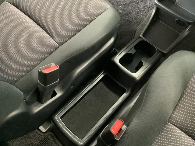 ウィッシュ１．８Ｘ　ワンオーナー　ナビＴＶ　ＥＴＣ　バックカメラ１年保証　ワンオーナー　ナビＴＶ　ＥＴＣ　バックカメラ　Ｂｌｕｅｔｏｏｔｈ　キーレスエントリー　横滑り防止装置　オートエアコン　ドアバイザー　７人乗り　スタッドレスタイヤ４本付き（兵庫県）の中古車