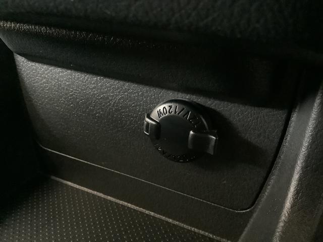 ウィッシュ１．８Ｘ　ワンオーナー　ナビＴＶ　ＥＴＣ　バックカメラ１年保証　ワンオーナー　ナビＴＶ　ＥＴＣ　バックカメラ　Ｂｌｕｅｔｏｏｔｈ　キーレスエントリー　横滑り防止装置　オートエアコン　ドアバイザー　７人乗り　スタッドレスタイヤ４本付き（兵庫県）の中古車
