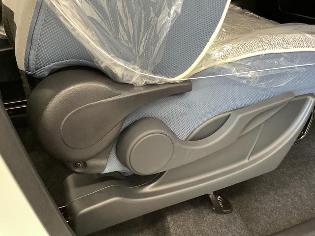 ムーヴキャンバスストライプスＧ　両側電動スライドドア　前席シートヒーター走行無制限１年保証　両側電動スライドドア　前後コーナーセンサー　前席シートヒーター　ホッとカップホルダー　オートマチックハイビーム　ＬＥＤヘッドライト　横滑り防止装置　スマートキー　スマートアシスト（兵庫県）の中古車