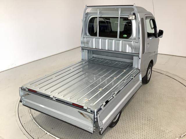 ハイゼットトラックジャンボＳＡIIIｔ　４ＷＤ　ＡＴ　ＣＤ　ＥＴＣ　荷台作業灯走行無制限１年保証　４ＷＤ　荷台作業灯　ＡＴ車　ＥＴＣ　ＣＤオーディオ　３方開　ゲートプロテクター　ＬＥＤヘッドライト　キーレスエントリー　横滑り防止装置　ドアバイザー　ヘッドライトレベライザー（兵庫県）の中古車