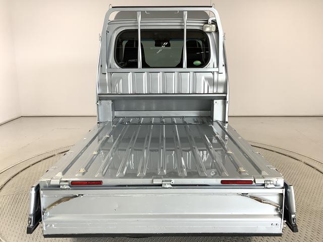 ハイゼットトラックジャンボＳＡIIIｔ　４ＷＤ　ＡＴ　ＣＤ　ＥＴＣ　荷台作業灯走行無制限１年保証　４ＷＤ　荷台作業灯　ＡＴ車　ＥＴＣ　ＣＤオーディオ　３方開　ゲートプロテクター　ＬＥＤヘッドライト　キーレスエントリー　横滑り防止装置　ドアバイザー　ヘッドライトレベライザー（兵庫県）の中古車