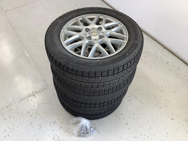 ハスラーＧターボ　４ＷＤ　ナビ　ＥＴＣ　ヒルディセントコントロール１年保証　４ＷＤ　ナビＴＶ　ベンチシート　ＥＴＣ　衝突軽減ブレーキ　前席シートヒーター　ヒルディセントコントロール　グリップコントロール　Ｂｌｕｅｔｏｏｔｈ　１４インチスタッドレスタイヤセット付き（兵庫県）の中古車