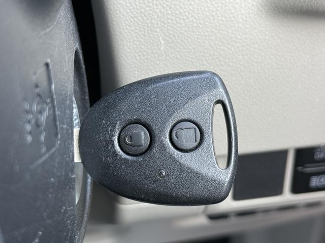 ムーヴＬ　ＳＡIII　ナビＴＶ　ＥＴＣ　バックカメラ　キーレス１年保証　ナビＴＶ　ＥＴＣ　バックカメラ　ＤＶＤ　　Ｂｌｕｅｔｏｏｔｈ　オートマチックハイビーム　アイドリングストップ　キーレスエントリー　横滑り防止装置　ヘッドライトレベライザー　電動格納ドアミラー（兵庫県）の中古車
