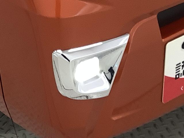 ハイゼットトラックエクストラＳＡIIIｔ　４ＷＤ　５速ＭＴ　ナビ　ＥＴＣ走行無制限１年保証　４ＷＤ　荷台作業灯　ＭＴ車　ナビＴＶ　ＥＴＣ　Ｂｌｕｅｔｏｏｔｈ　３方開　ゲートプロテクター　ＬＥＤヘッドライト　キーレスエントリー　横滑り防止装置　トランスファー　デフロック（兵庫県）の中古車