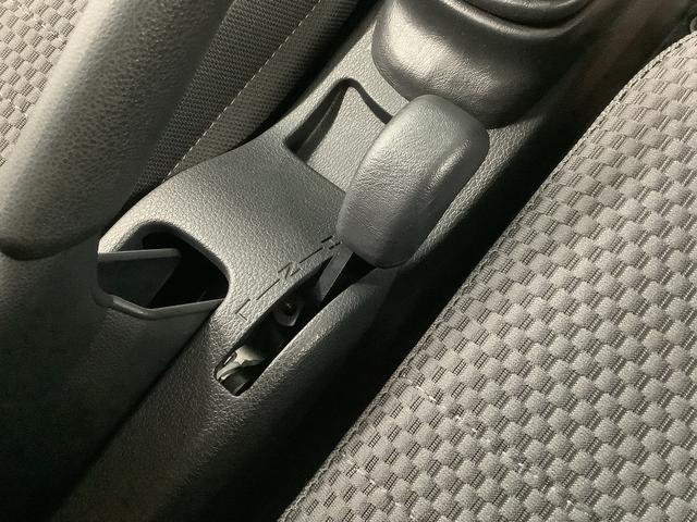 ハイゼットトラックエクストラＳＡIIIｔ　４ＷＤ　５速ＭＴ　ナビ　ＥＴＣ走行無制限１年保証　４ＷＤ　荷台作業灯　ＭＴ車　ナビＴＶ　ＥＴＣ　Ｂｌｕｅｔｏｏｔｈ　３方開　ゲートプロテクター　ＬＥＤヘッドライト　キーレスエントリー　横滑り防止装置　トランスファー　デフロック（兵庫県）の中古車